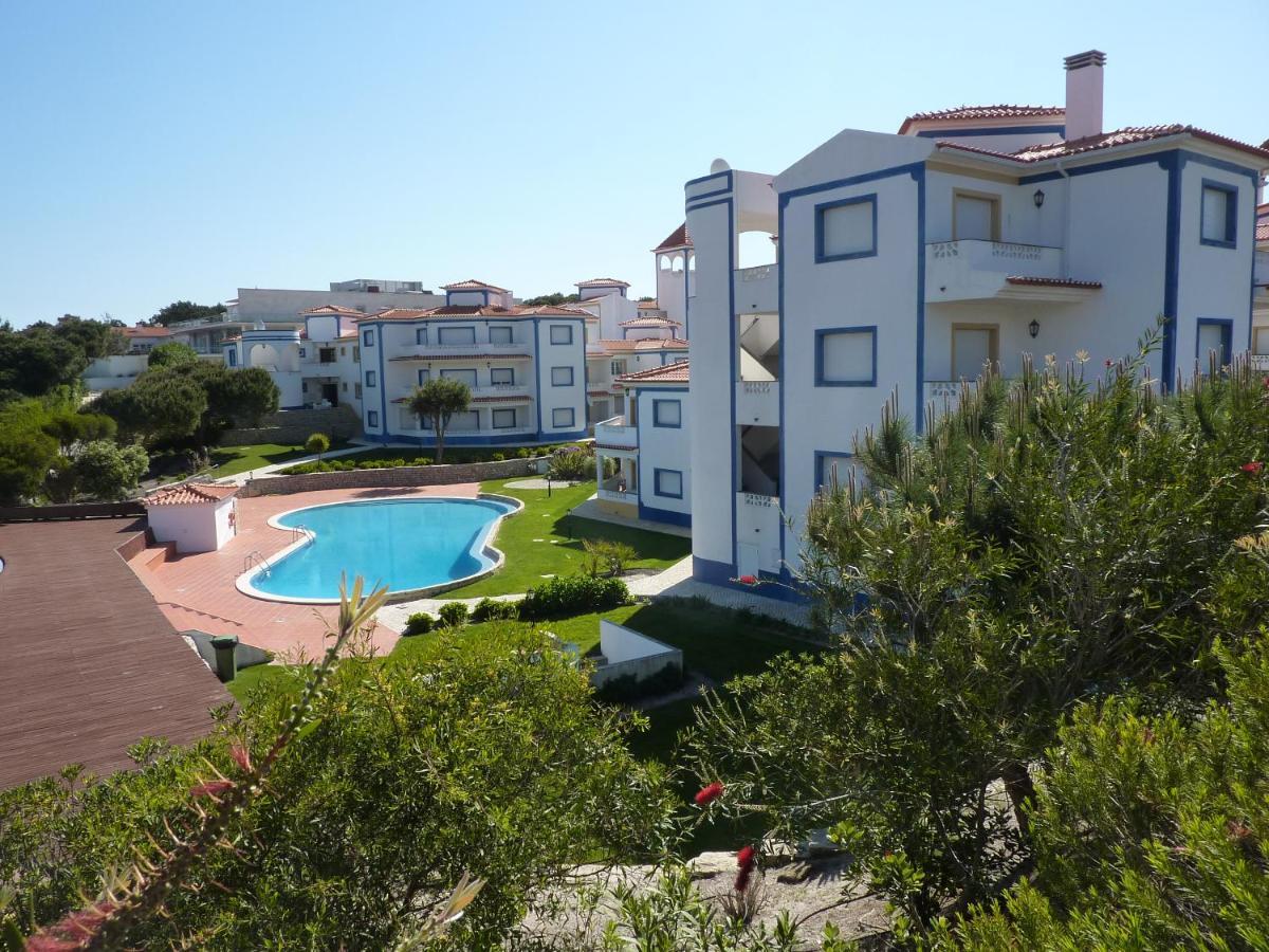 Apartamento Moura - Praia D'El Rey Golf, Surf & Beach Resort Praia del Rei ภายนอก รูปภาพ