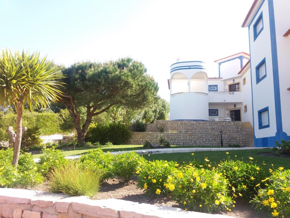 Apartamento Moura - Praia D'El Rey Golf, Surf & Beach Resort Praia del Rei ภายนอก รูปภาพ